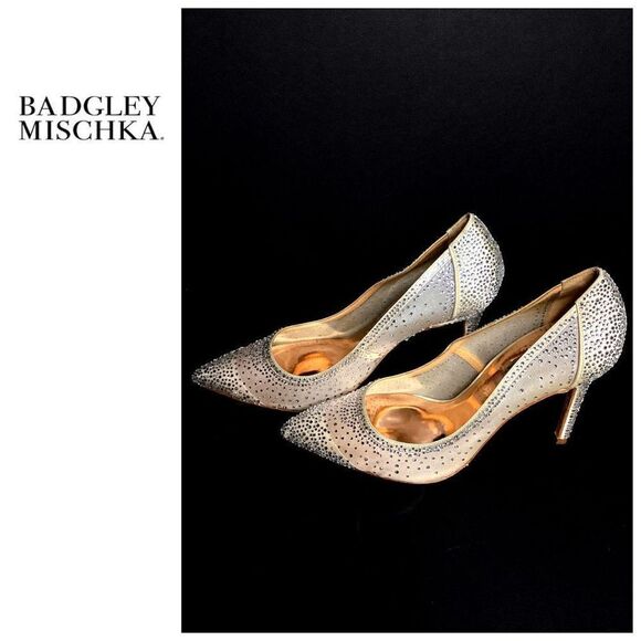 New. Badgley Mischka jeweled shoes. Size 8 1/2-9. Retails $240 - Picture 8 of 9